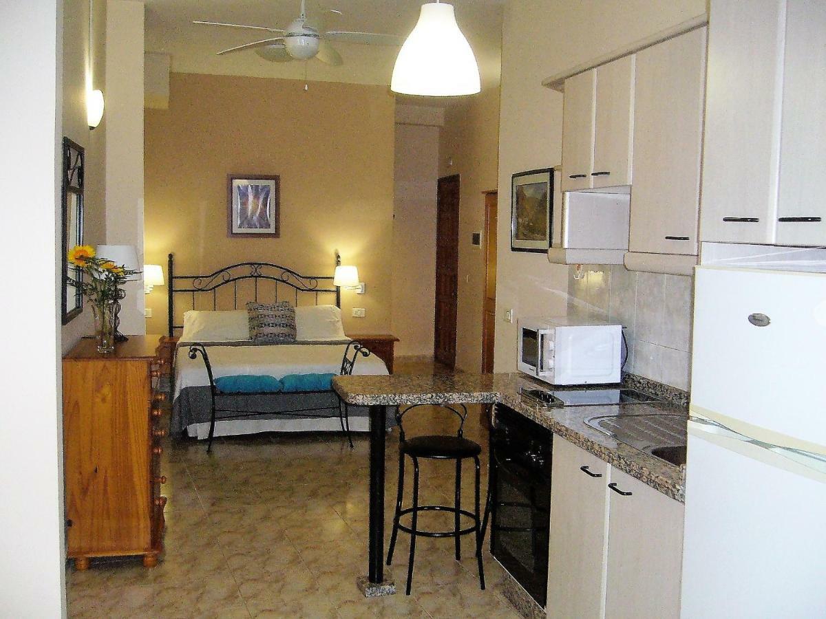 Apartamentos Casa Cathaysa Сан-Себастьян-де-ла-Гомера Номер фото